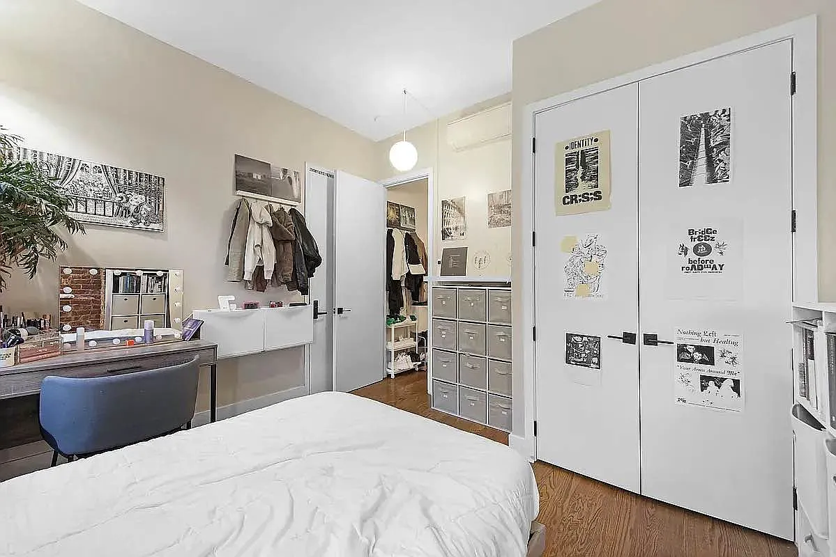 363 Vernon Avenue — Photo 4