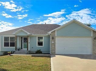 700 Emerson Dr, Belton, MO 64012