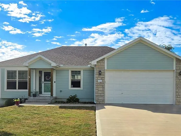 700 Emerson Dr, Belton, MO 64012