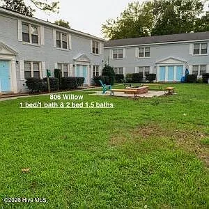 806 Willow St #1 Photo 1