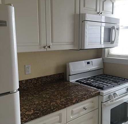 3rd image of 6807 Abbott Ave APT 6
