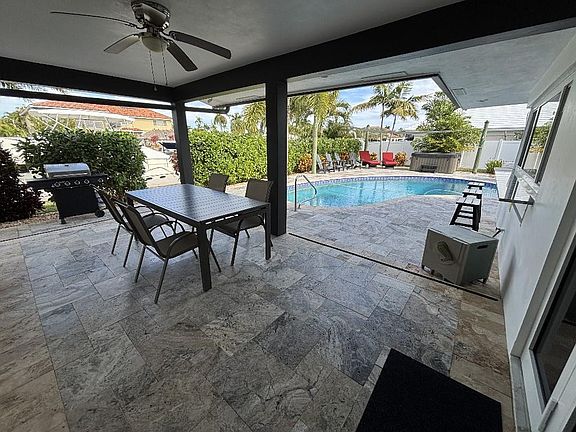 2nd image of 3017 NE 57th Street