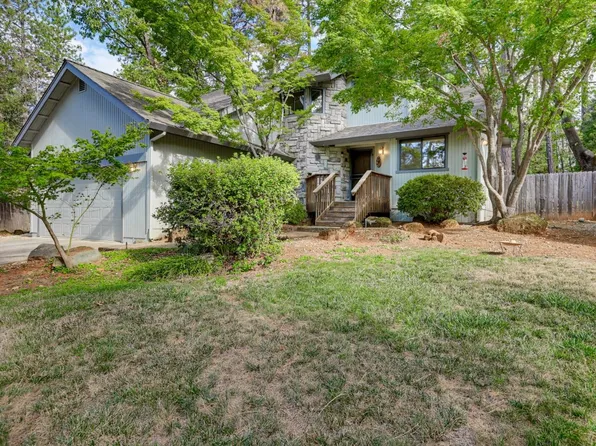 11970 Hanley Dr, Grass Valley, CA 95949