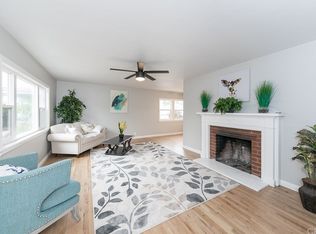 5818 Oliva Ave, Lakewood, CA 90712