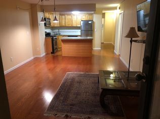 777 N Macquesten Pkwy #3, Mount Vernon, NY 10552