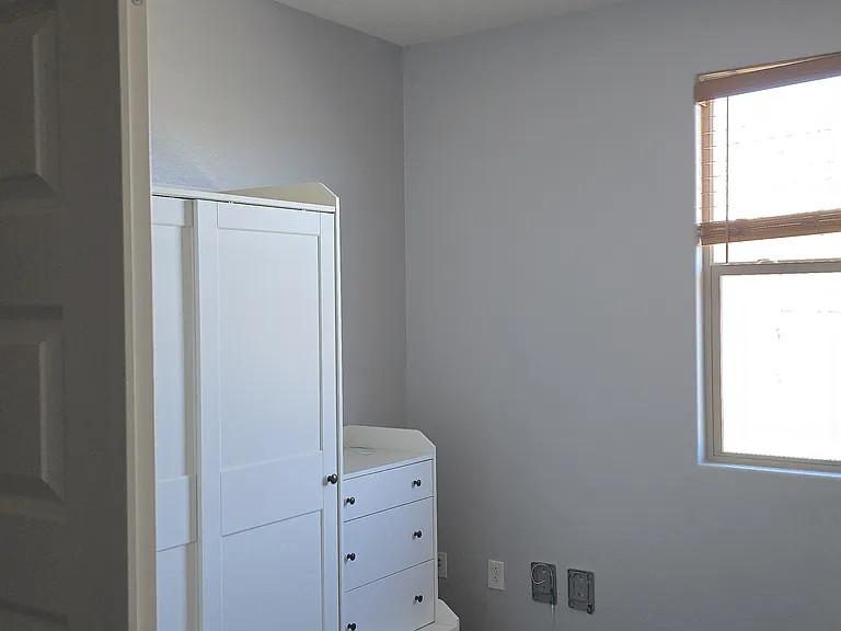 8641 N 61st Dr — Photo 34