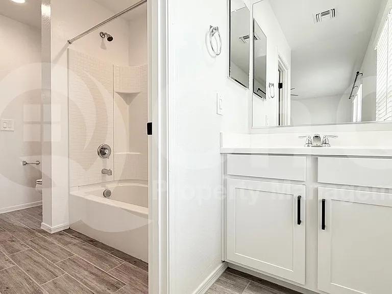 11343 E Upton Ave — Photo 15