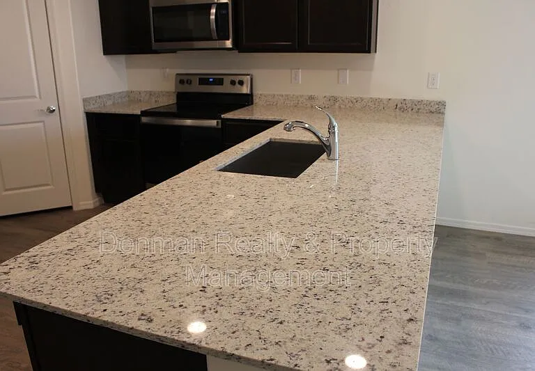 1552 E Inouye Dr — Photo 7