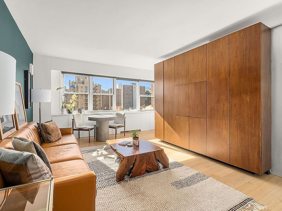 1st image of 360 W 22nd St APT 12T