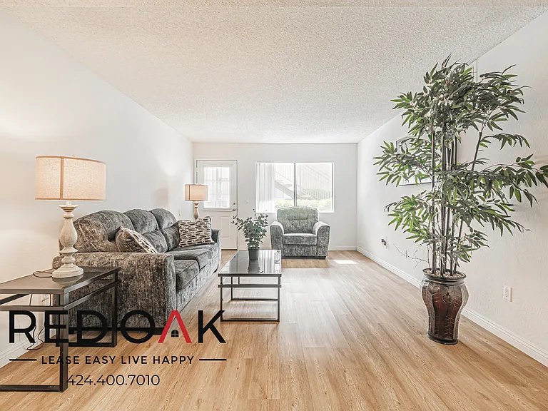 6601 Victoria Ave #355 — Photo 1