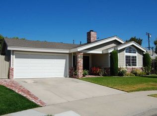 8231 Hayes Cir, Huntington Beach, CA 92646