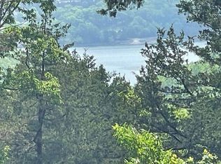 2802 Talking Rocks Rd, Branson West, MO 65737