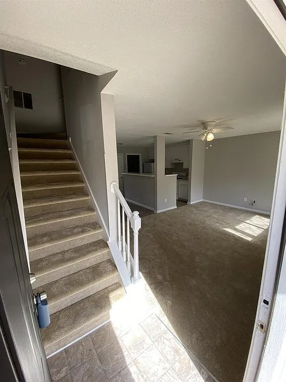 Building Photo - 804 Tramore Dr