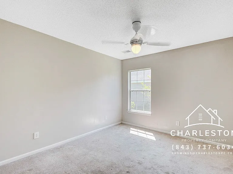104 Wildberry Ln — Photo 11