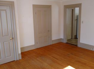 298 Granite St APT 2F, Manchester, NH 03102