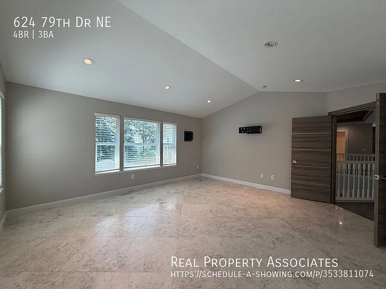 624 79th Dr NE — Photo 20