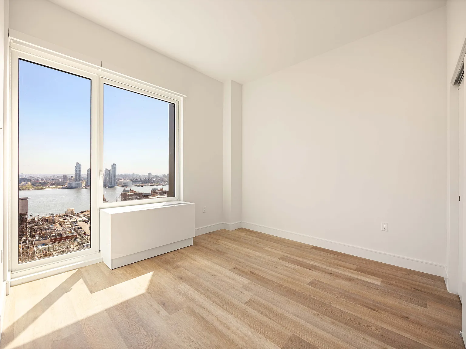 644 East 14th Street — Photo 2
