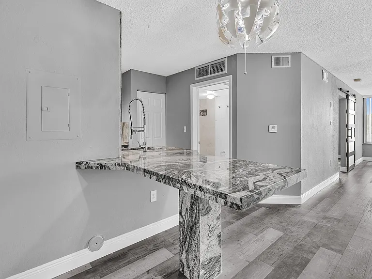 2820 Oakland Forest Dr #107 — Photo 1