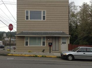 388 S 10th St, Coos Bay, OR