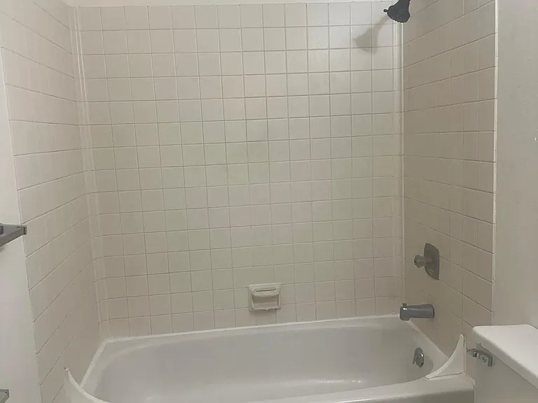 143 Robbins Ave #4 — Photo 9