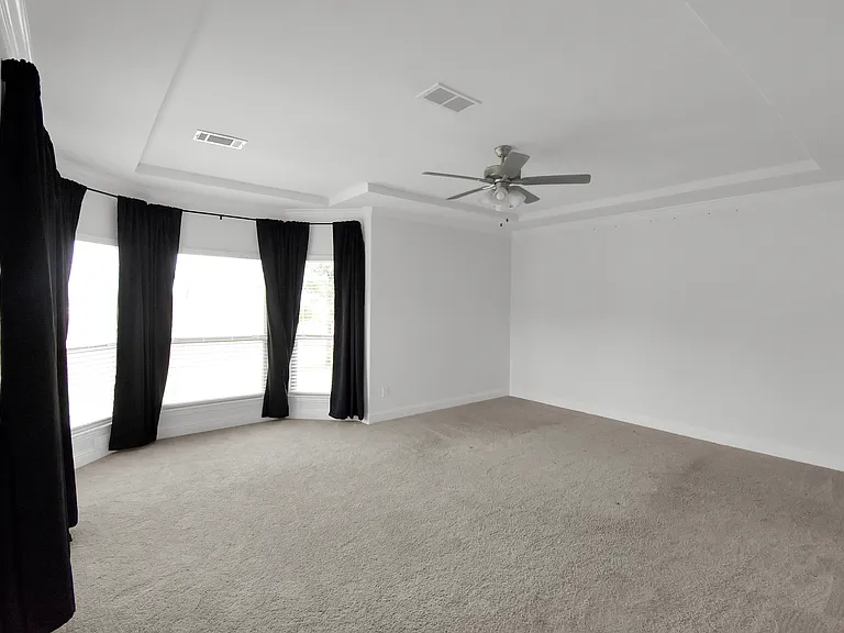 913 Peabody Dr — Photo 14