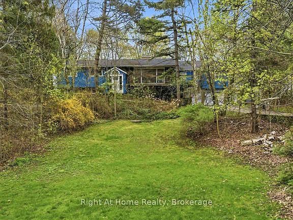2nd image of 1252 Britannia Rd