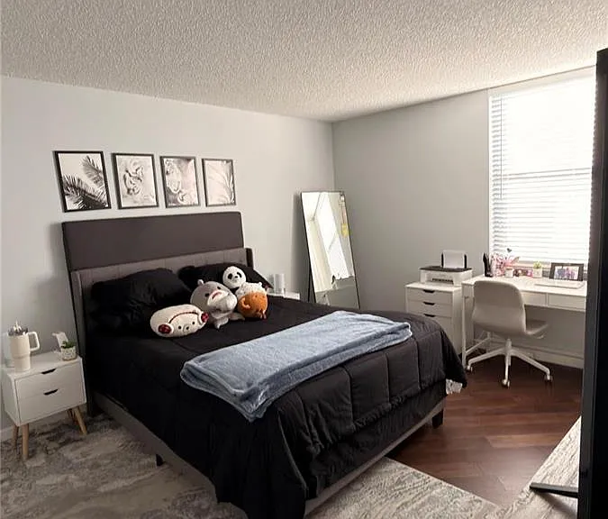 110 Lake Emerald Dr #107 — Photo 8