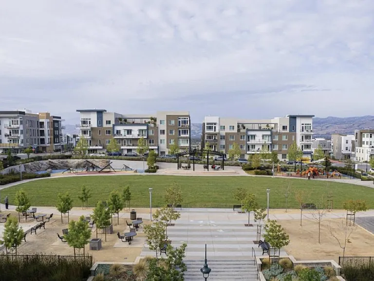 314 Llano De Los Robles Ave #5 — Photo 19