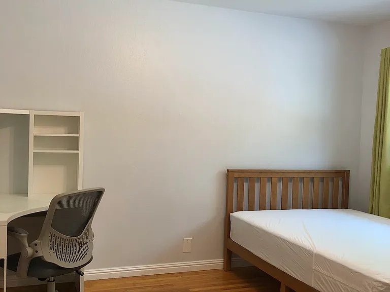 303 Mackenzie Dr — Photo 21