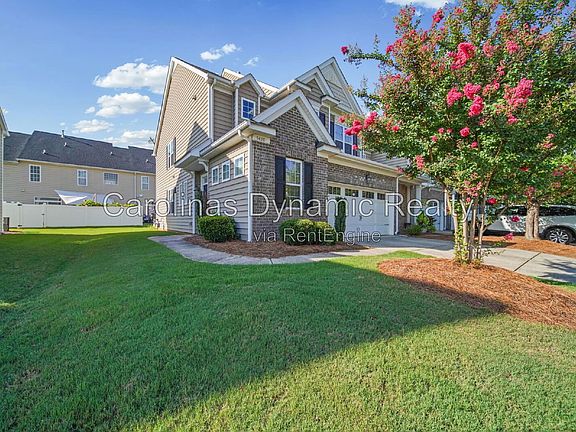 3rd image of 5470 Allison Ln