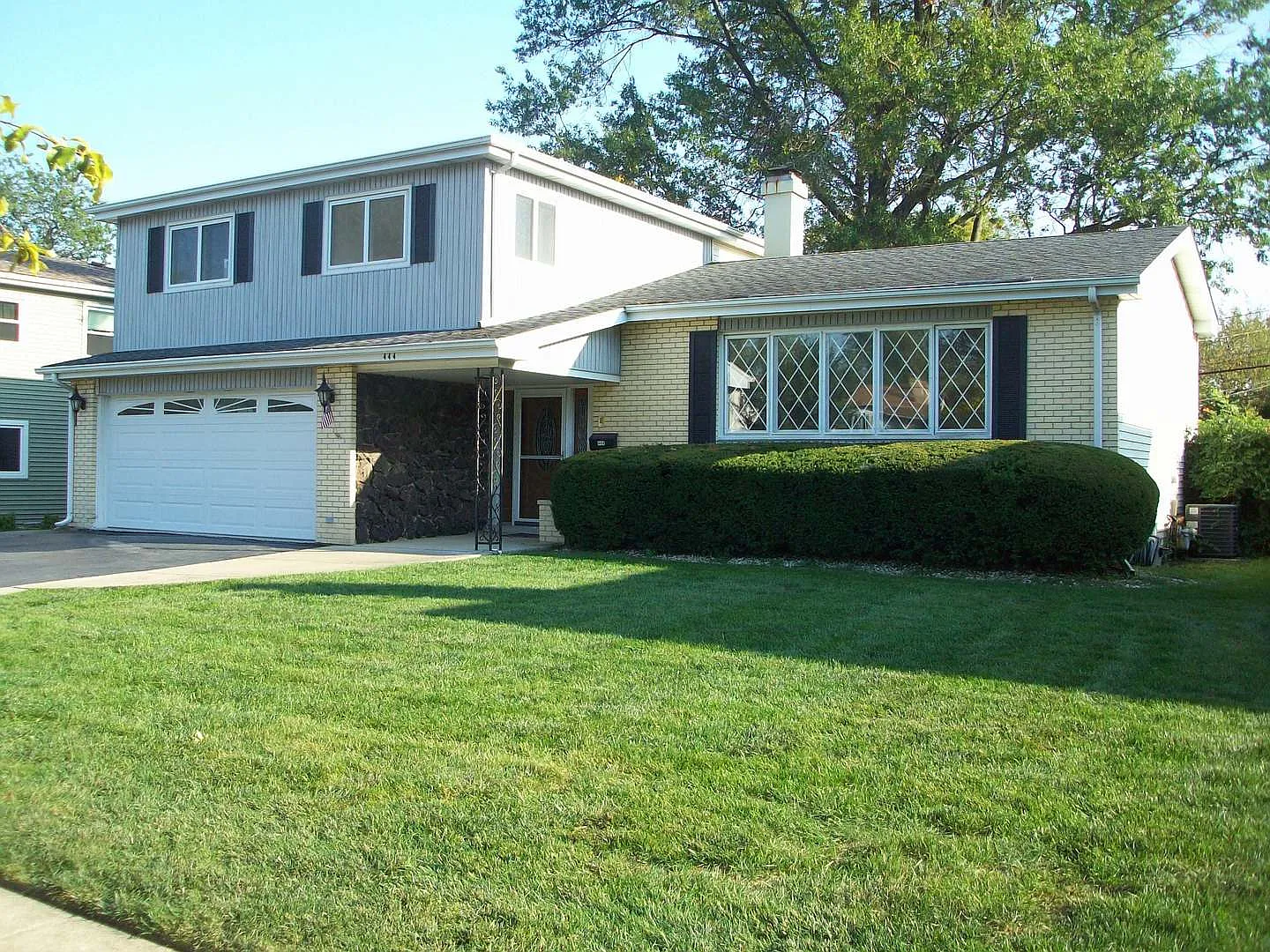 444 N Pioneer Dr photo 1