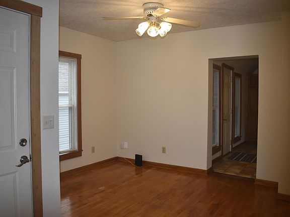 5th image of 2636 Grand St NE #2