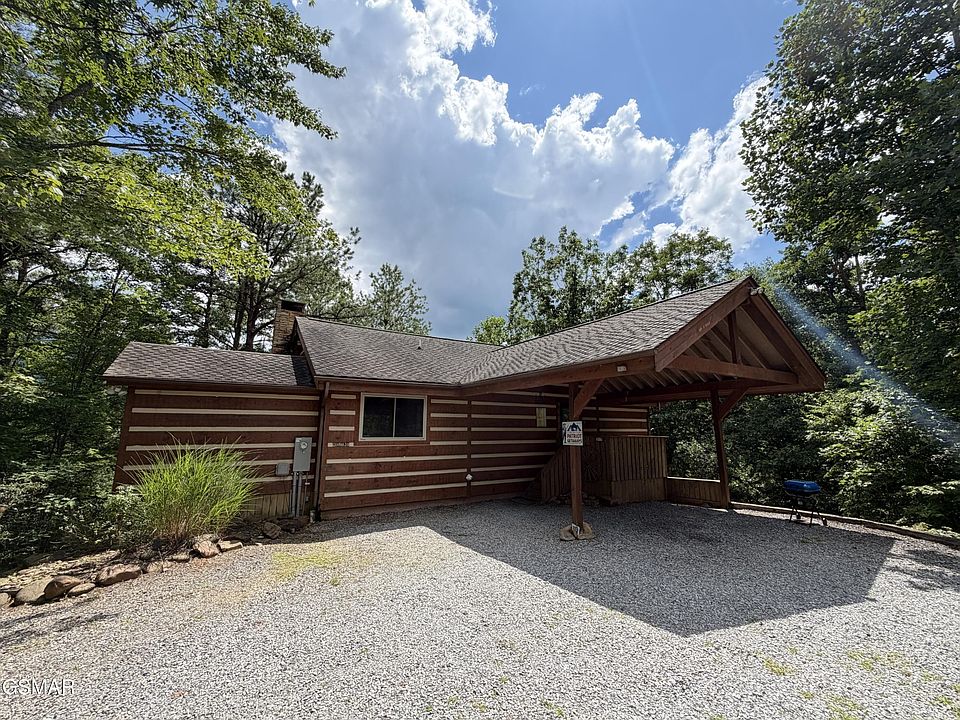 1st image of 317 Matterhorn Dr