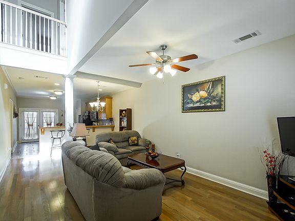3rd image of 12165 Village Dr