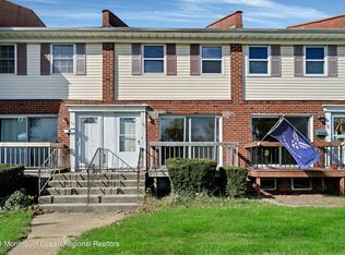 13 Primrose Ln, Brick, NJ 08724