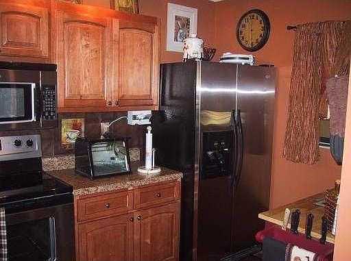 4th image of 9022 NW 28th Dr APT 211