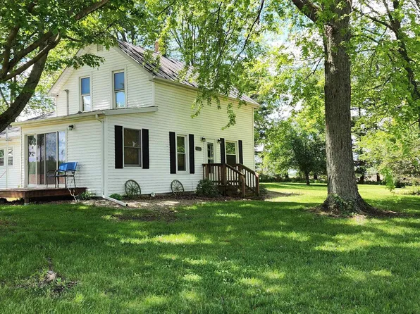 4593 E Armstrong Rd, Leesburg, IN 46538