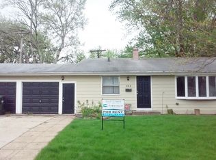 103 Madera Cir, Carpentersville, IL 60110