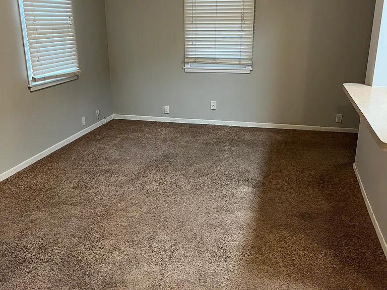 427 S 14th St #427 — Photo 3