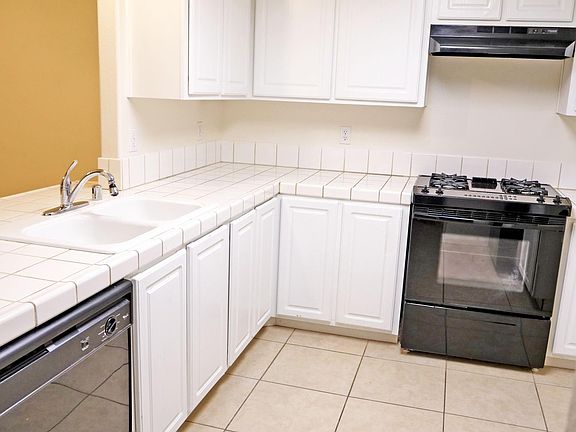 4th image of 10246 Pennyroyal St