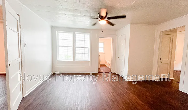 135 W Atlanta St — Photo 5