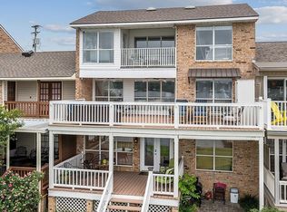 2215 False River Dr APT 8, New Roads, LA 70760