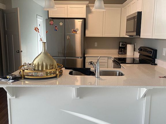 2nd image of 13584 S Hanley Ln W #301