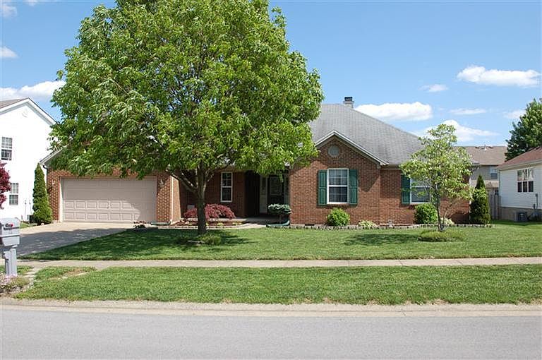 2nd image of 465 Hunters Ridge Dr