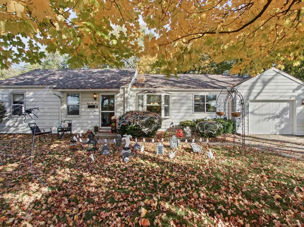 815 E Glen Ave, Peoria Heights, IL 61616