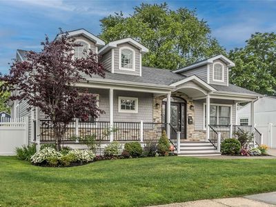 12 Terry Lane, Plainview, NY, 11803
