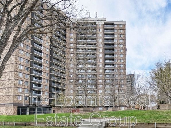 13910 Stony Plain Rd NW #216, Edmonton, AB T5N 3R2