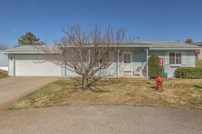 1st image of 215 York View Ct NW #6