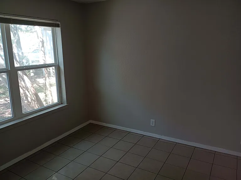 9602 Sugar Hill Dr #B — Photo 7