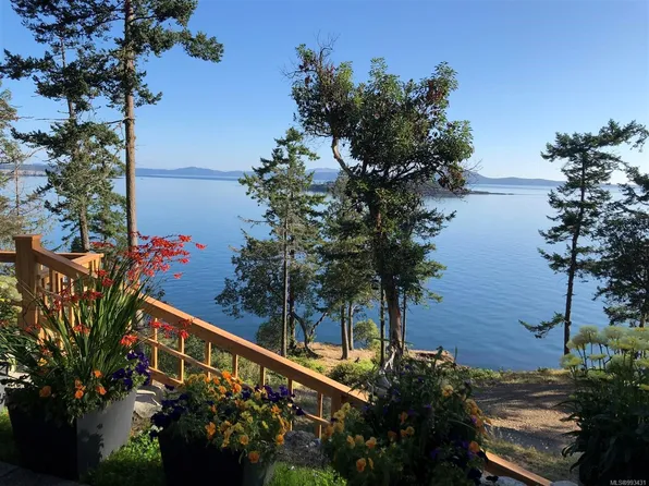 1308 Greenleaf Ln #42, Sidney Island, BC V0N 2G0